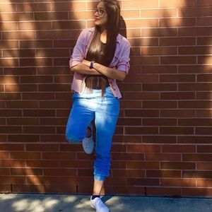 Meet your Posher, Avtar